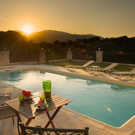 Superb Villa With Private Pool Peaceful Location Sami  Bagian luar foto