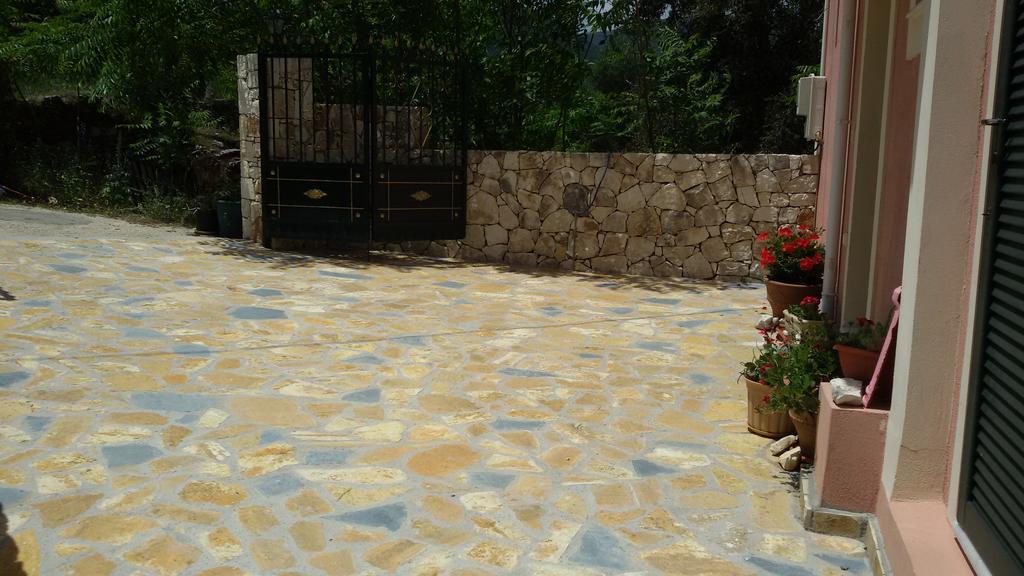 Superb Villa With Private Pool Peaceful Location Sami  Bagian luar foto